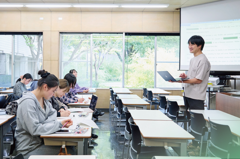 総合教養学科