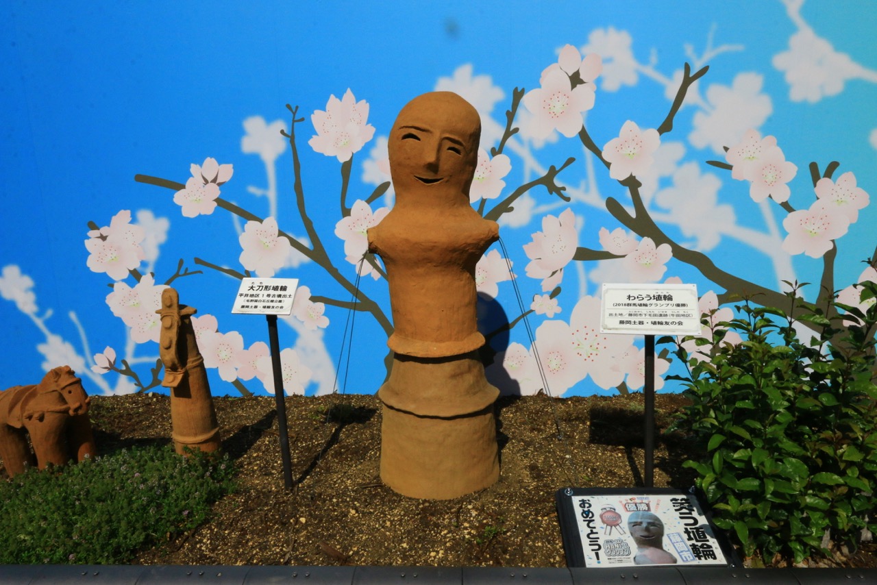 道の駅 ららん藤岡 × 美学美術史学科絵画ゼミ プロジェクト