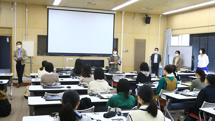 美学美術史学科の新入生研修行事を行いました