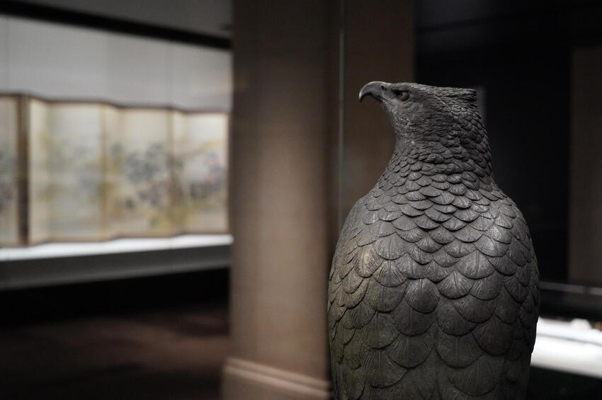 静嘉堂文庫美術館「明治美術狂想曲」展の展示風景