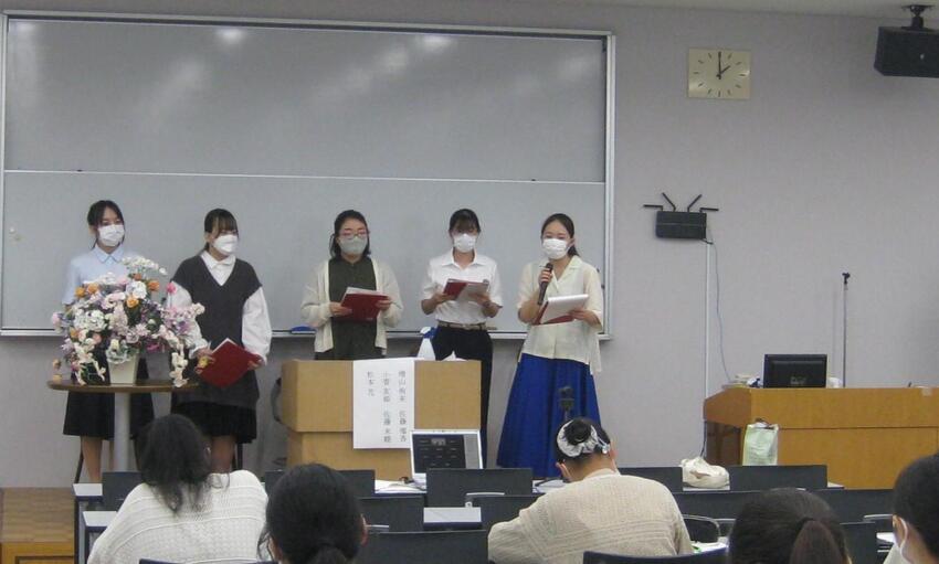 令和4年度群馬県立女子大学国語国文学会大会 当日の様子.jpg