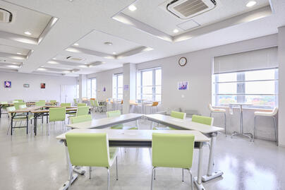 p52-14 キャンパスマップコミュニティラウンジ.jpg