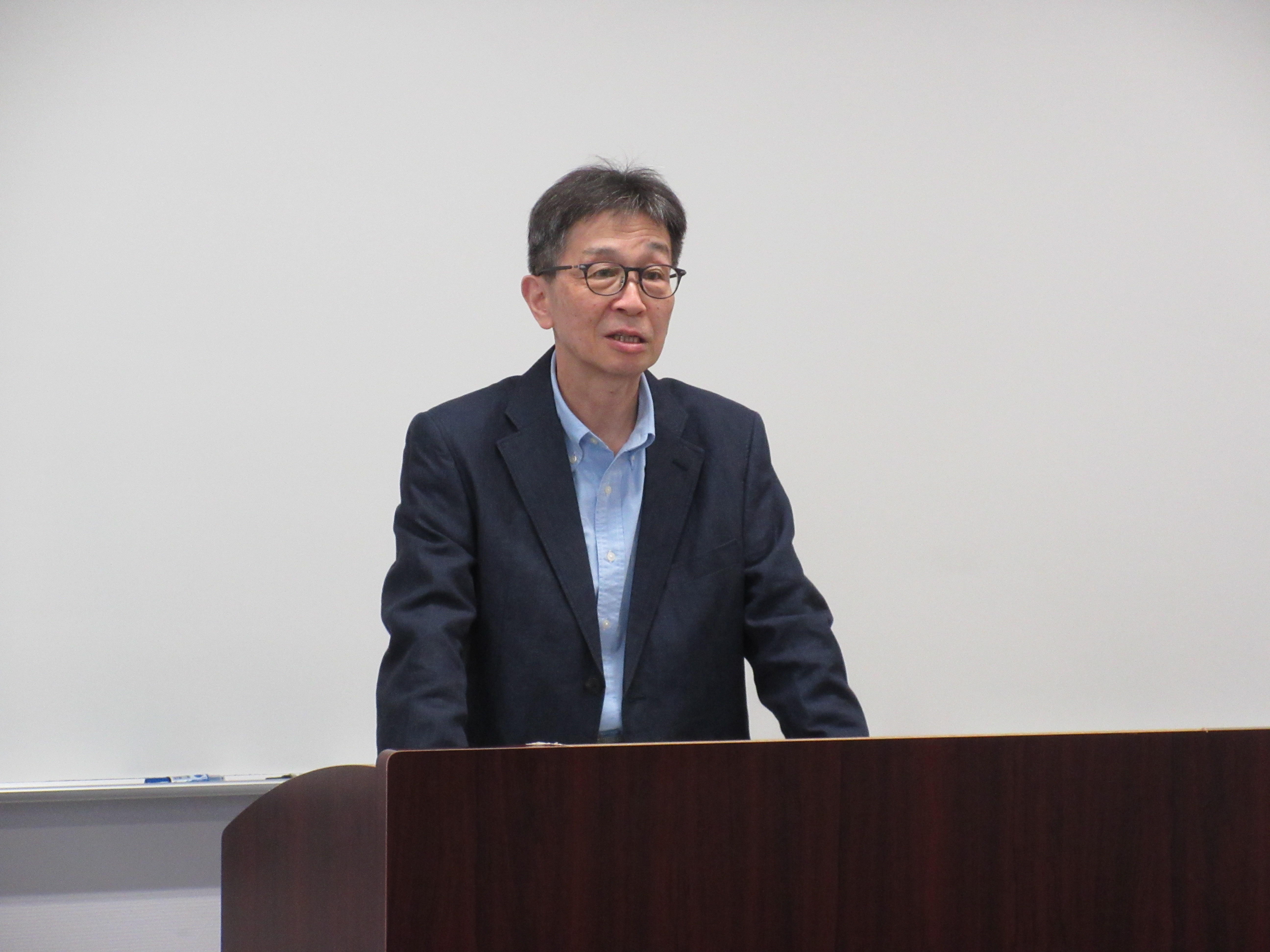 「大使として群馬県立女子大学を背負っていることを忘れずに、安全を優先して元気に無事に帰ってきてください。」(塩澤寛樹学長)