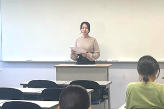 群馬県立女子大学英米文化学会での発表