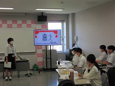 プレゼンテーションと質疑応答の様子