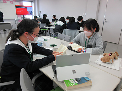 明石康名誉塾長著書講読
